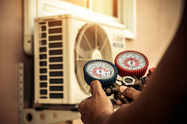 Professional Hvac technician working in Franklin, PA